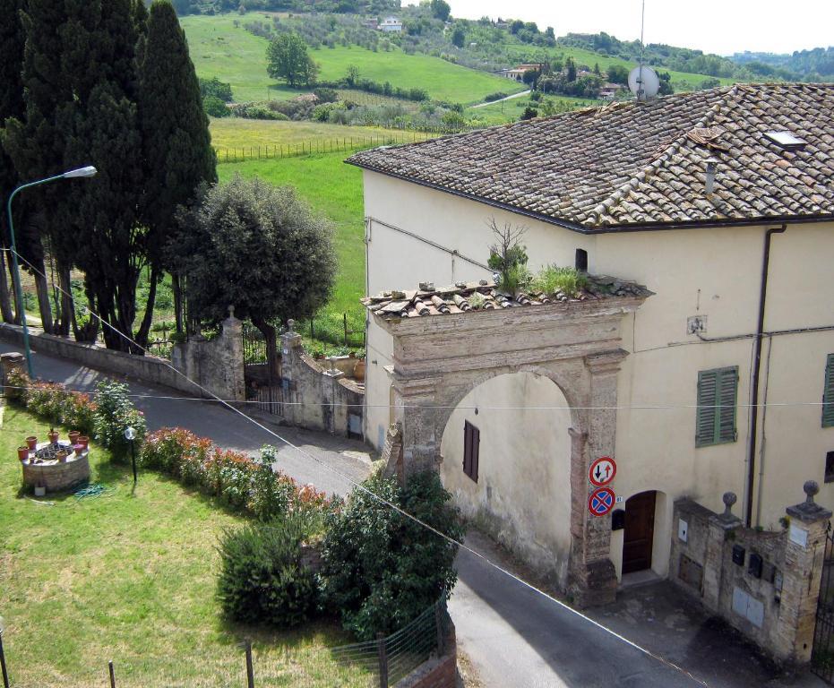 B&B Gli Archi Siena Buitenkant foto