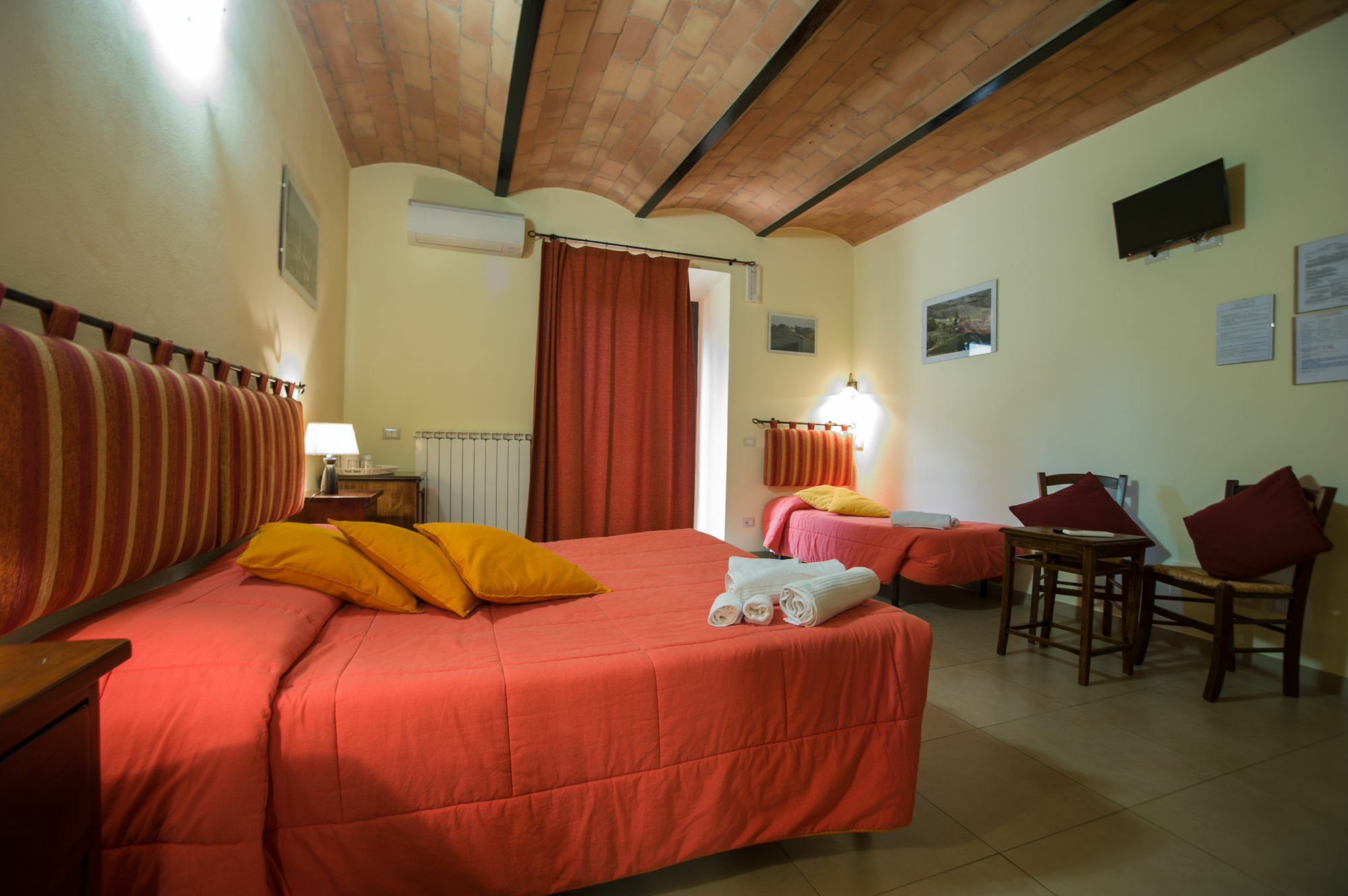 B&B Gli Archi Siena Buitenkant foto