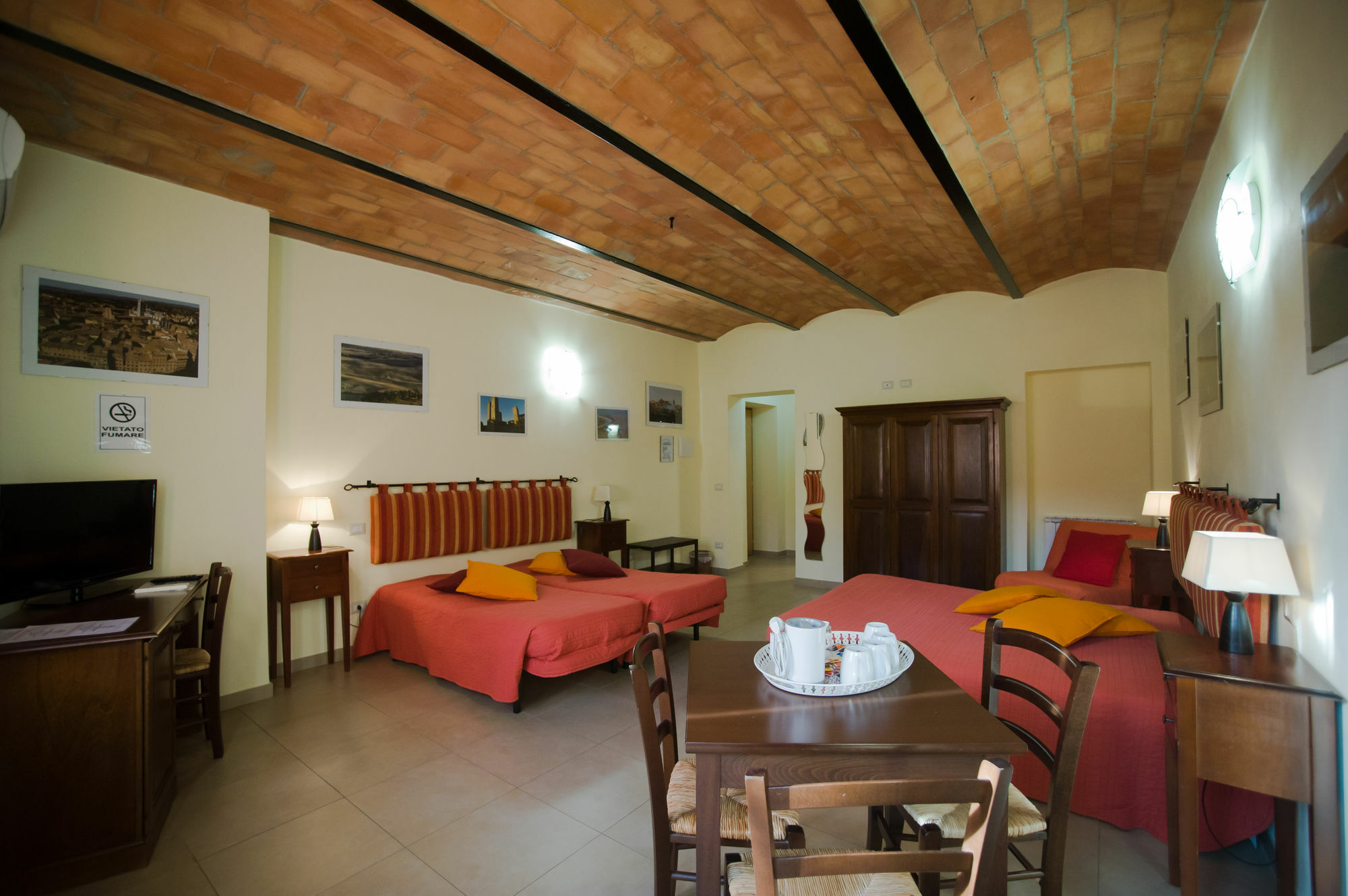 B&B Gli Archi Siena Buitenkant foto