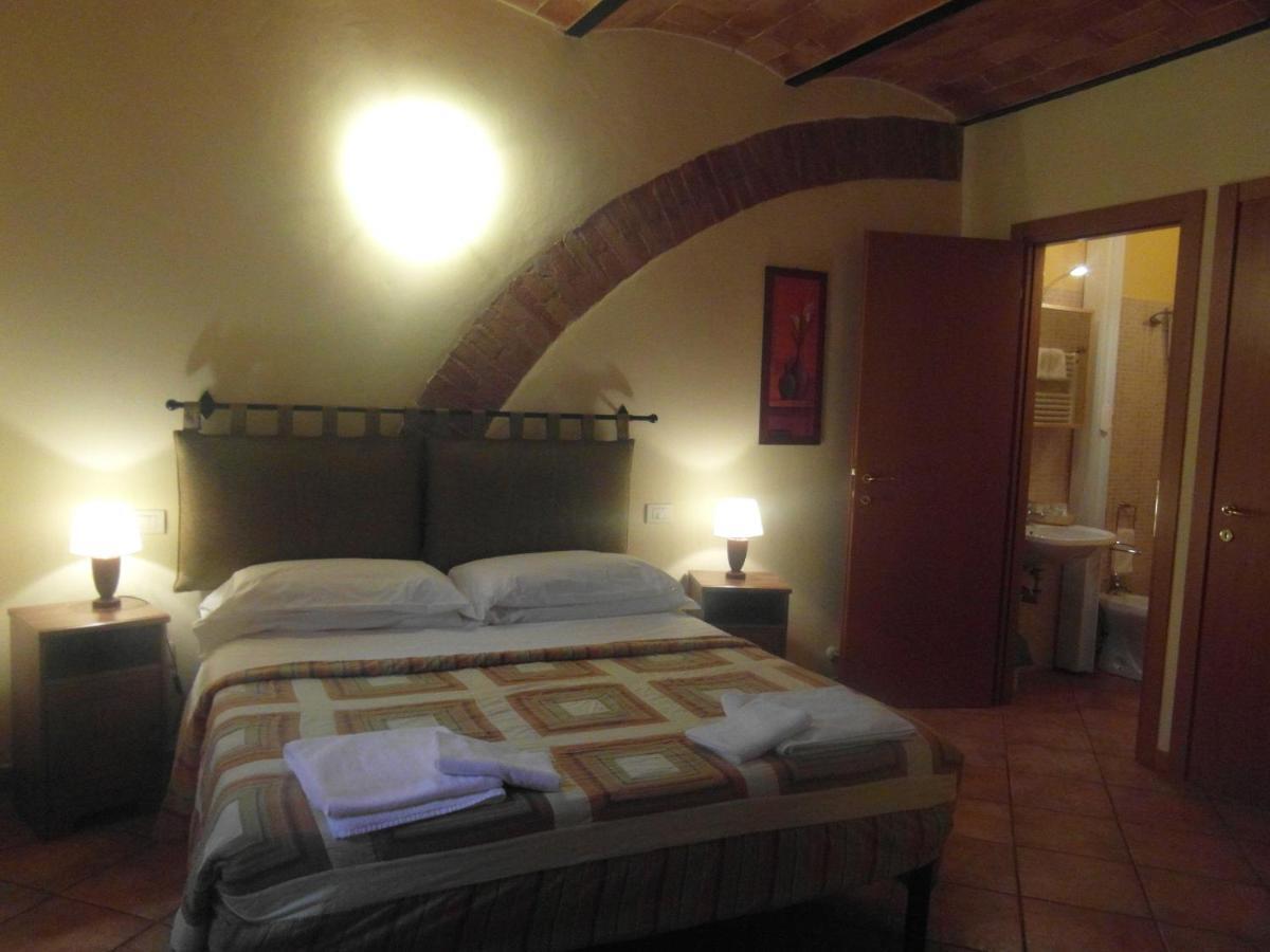 B&B Gli Archi Siena Kamer foto